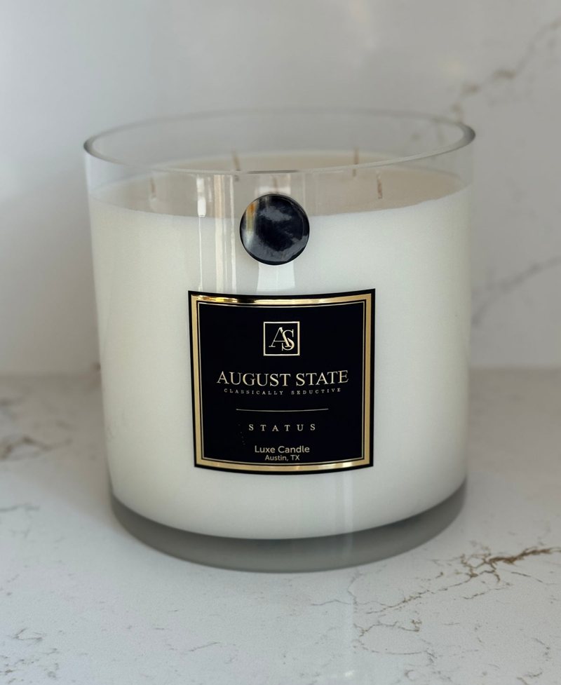 Status luxe candle by August State